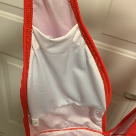 Sexy Plunging V neckline Skirt Open with Tie Back Women’s Red Swimsuit, Size XL - Picture 12 of 12